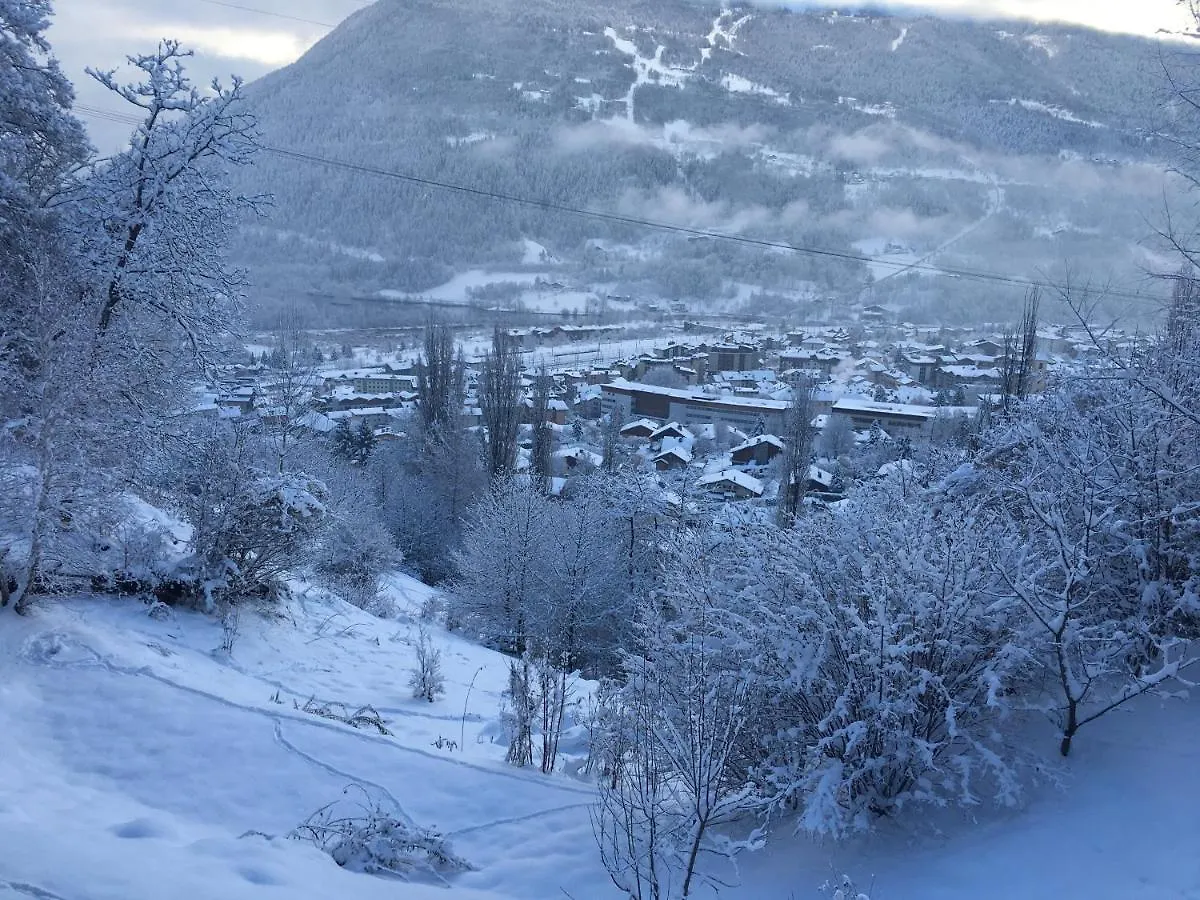 Bed and Breakfast Montagn'Arcs Bourg-Saint-Maurice 0*,  Francia