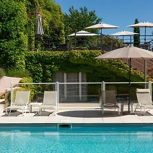 lou-paradou-greoux-les-bains.fr-provencehotel.com/